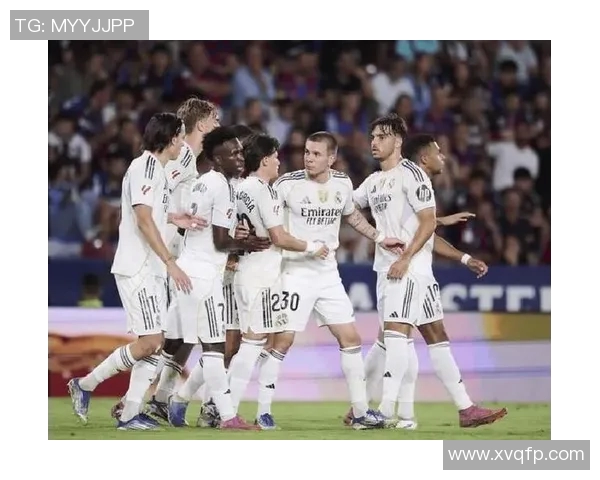 皇马铁腰受伤将缺席关键对决，粉丝呼吁俱乐部补强